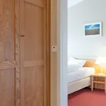 Apartment 387, Seepark *