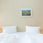 Apartment 387, Seepark *
